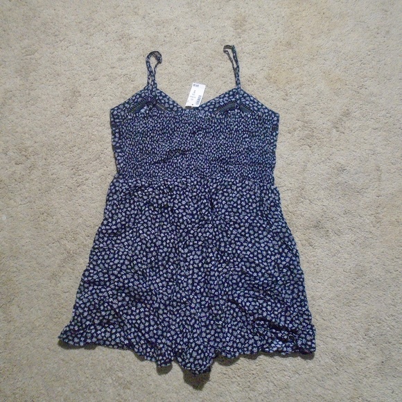 AEROPOSTALE NWT Floral Ladder Black & White Lace Romper - Picture 8 of 8